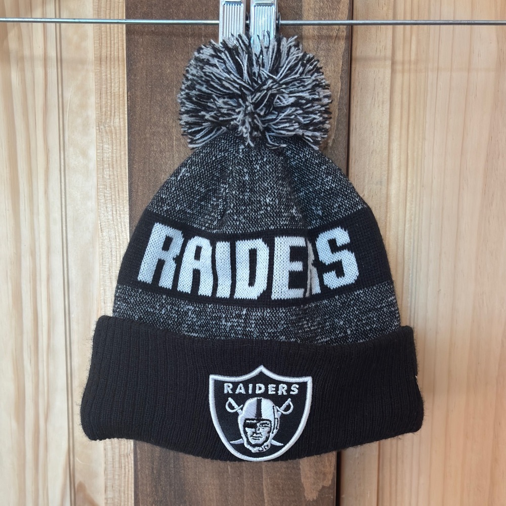 New Era Raiders Beanie